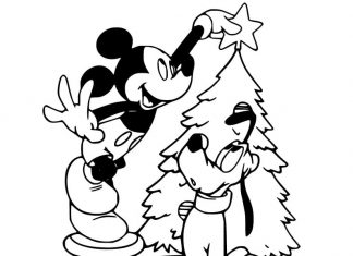 Myszka Miki zakłada gwiazdę na czubek choinki